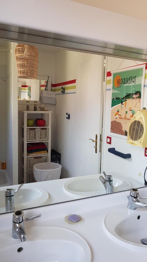 Vaureal Chez Laurence & Rv מראה חיצוני תמונה